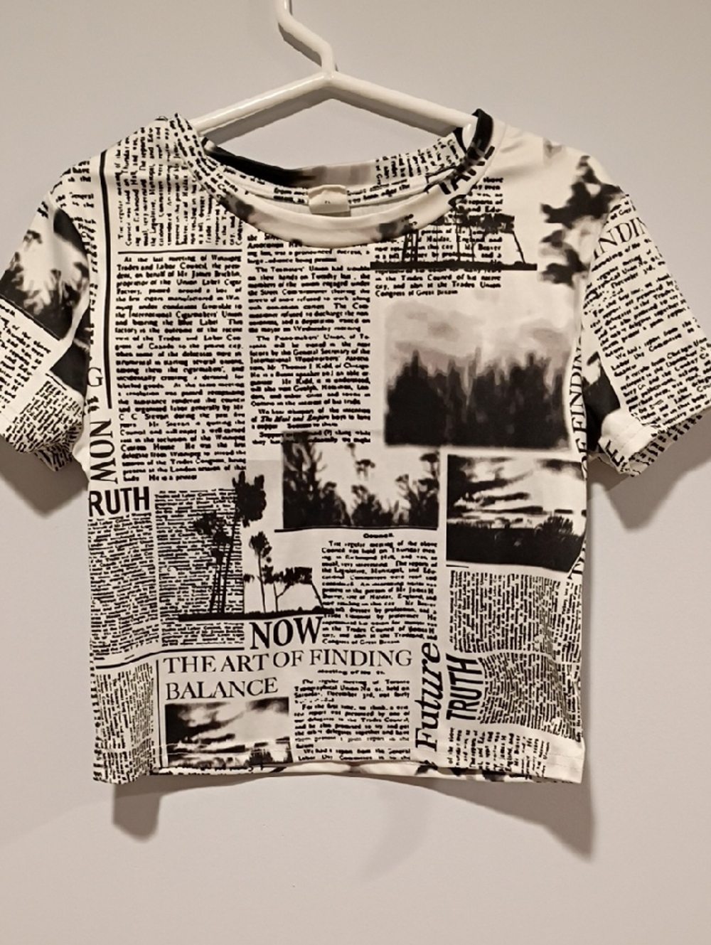 SHEIN Black and White Newspaper Print Crop Tee